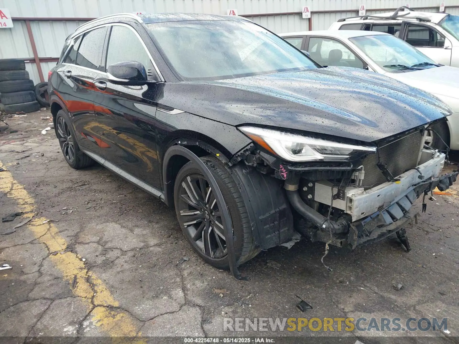 17 Photograph of a damaged car 3PCAJ5BAXMF119203 INFINITI QX50 2021