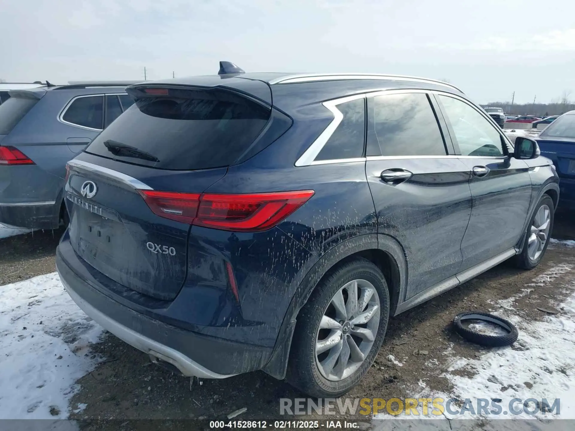 4 Photograph of a damaged car 3PCAJ5BB0MF116271 INFINITI QX50 2021