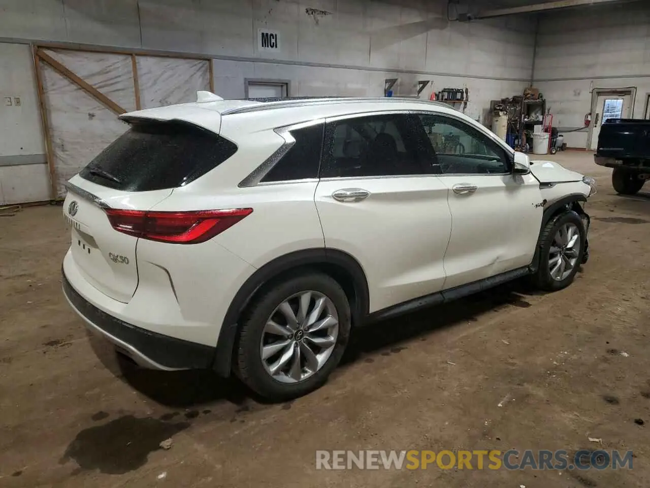 3 Photograph of a damaged car 3PCAJ5BB1MF109989 INFINITI QX50 2021