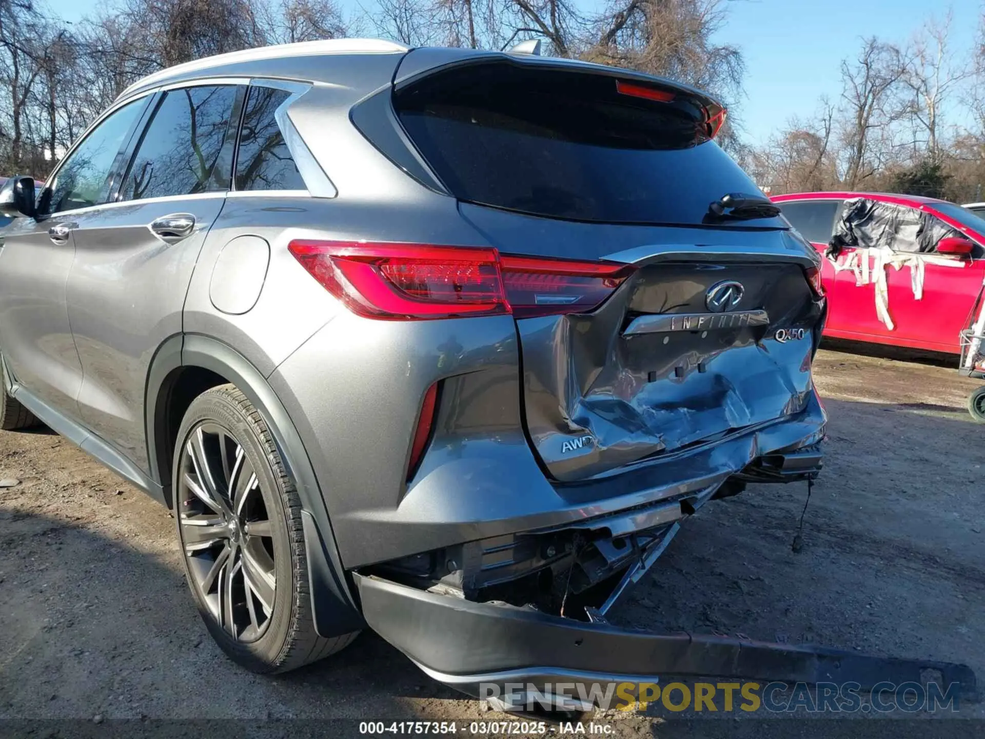 18 Photograph of a damaged car 3PCAJ5BB3MF112859 INFINITI QX50 2021