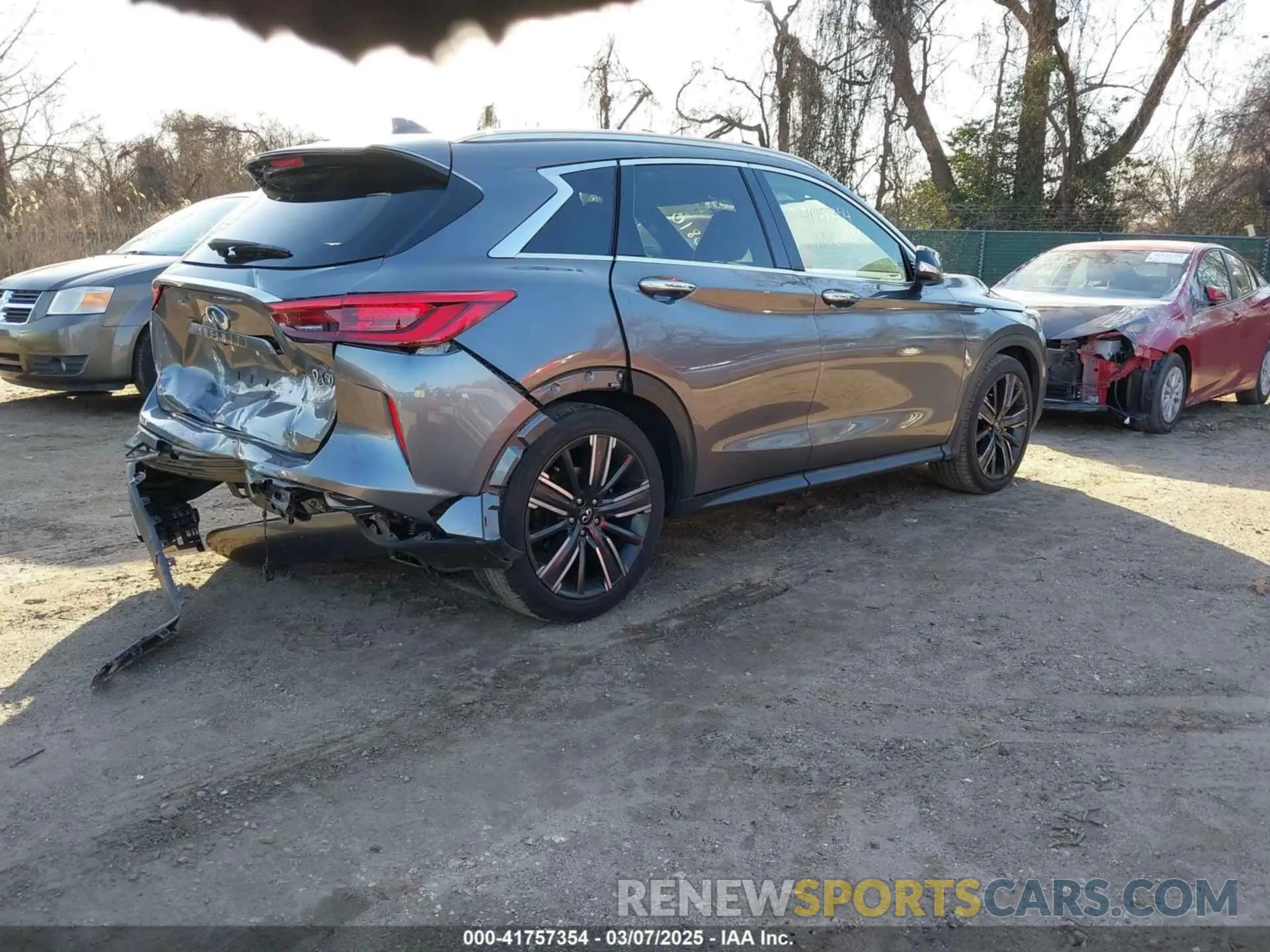 4 Photograph of a damaged car 3PCAJ5BB3MF112859 INFINITI QX50 2021