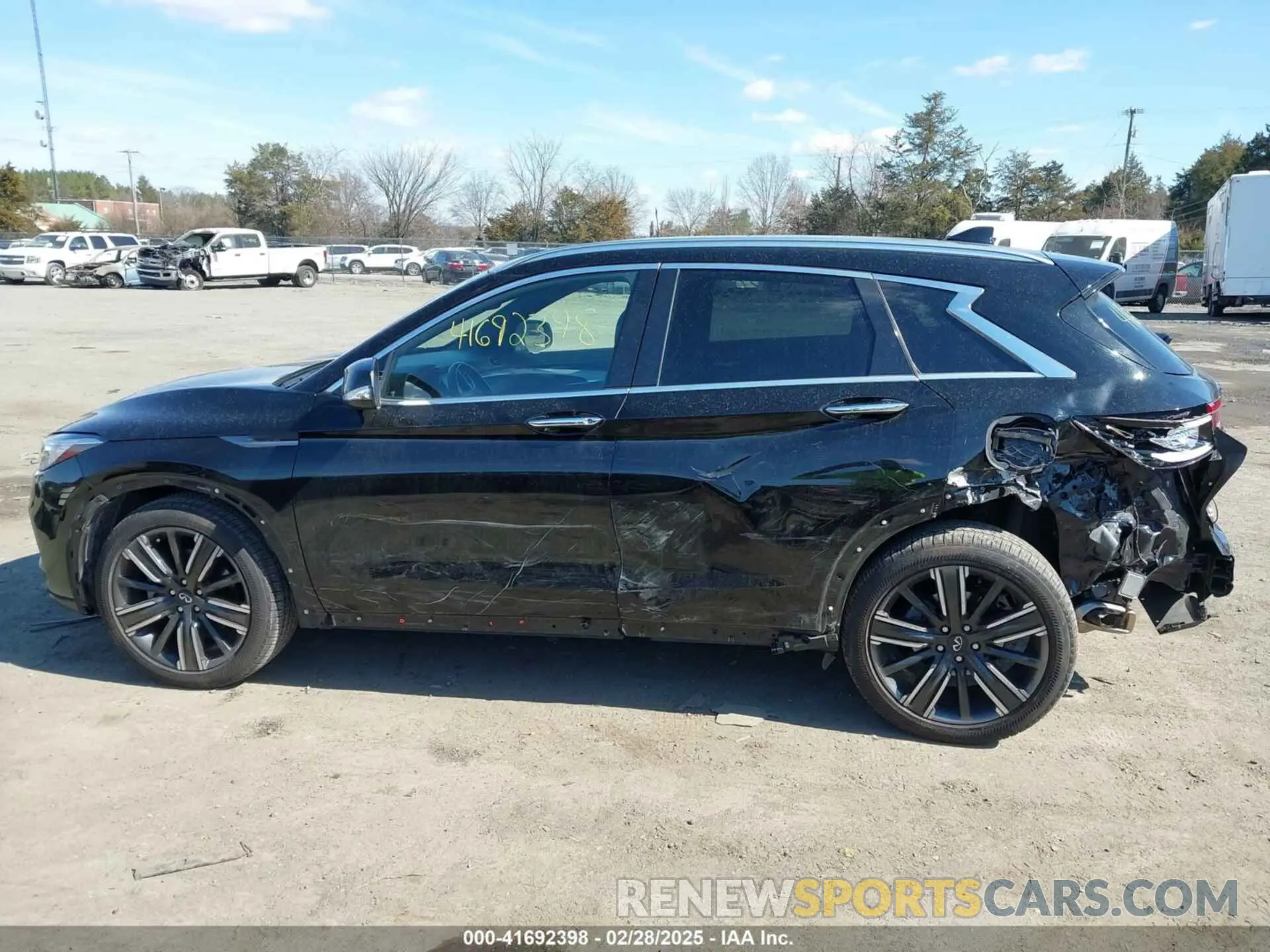 15 Photograph of a damaged car 3PCAJ5BB3MF119293 INFINITI QX50 2021