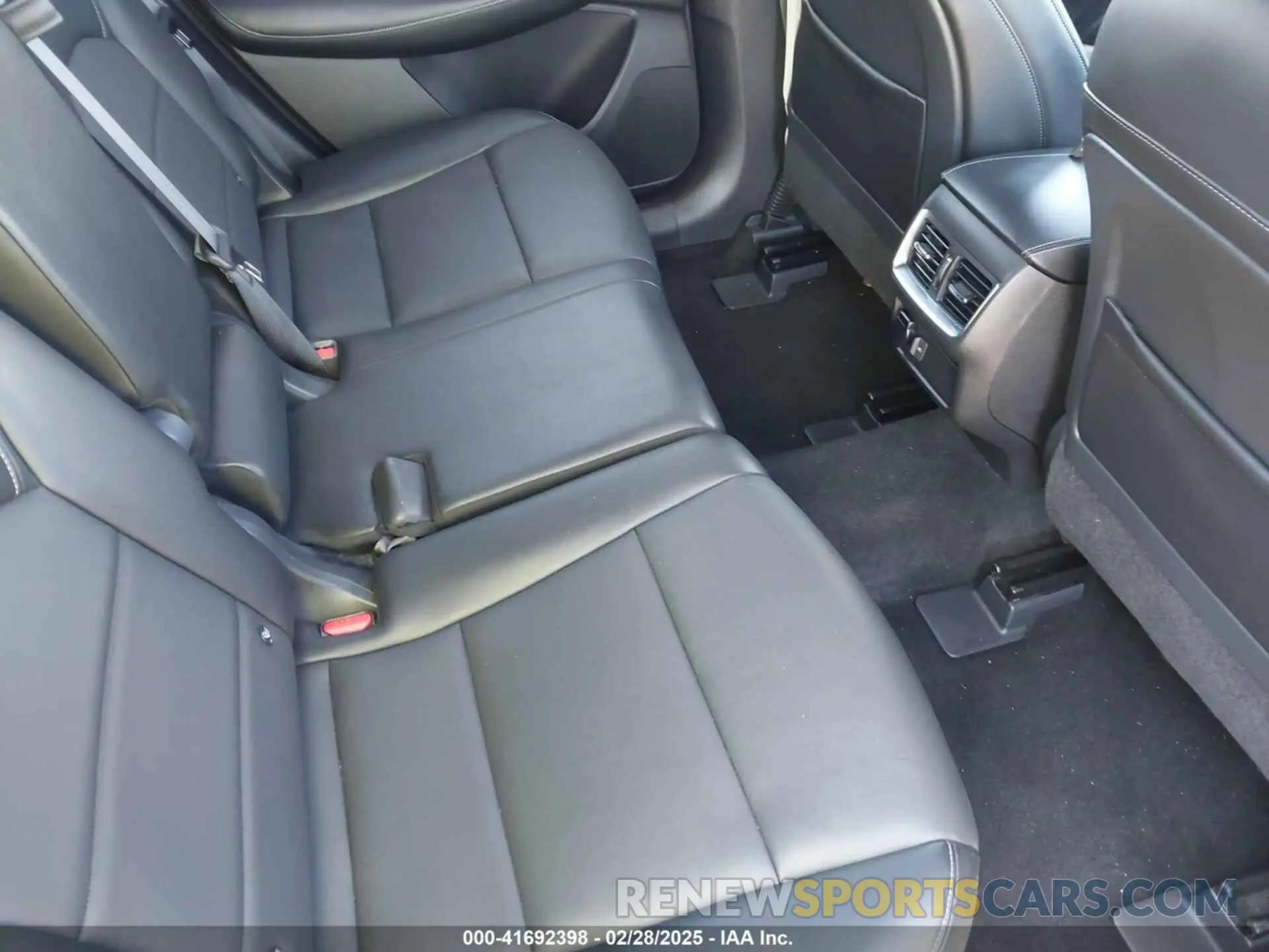 8 Photograph of a damaged car 3PCAJ5BB3MF119293 INFINITI QX50 2021