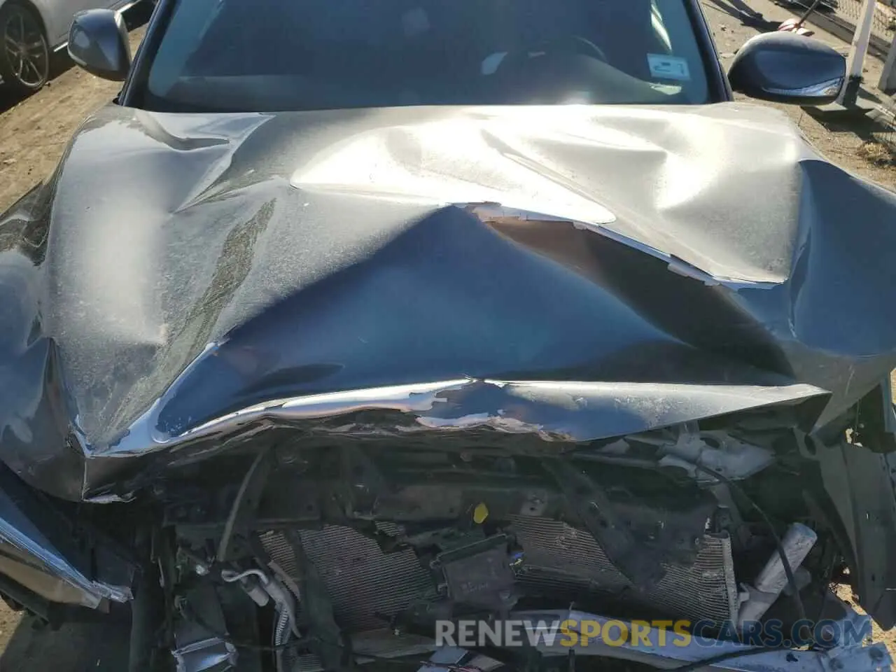 11 Photograph of a damaged car 3PCAJ5BB7MF107986 INFINITI QX50 2021