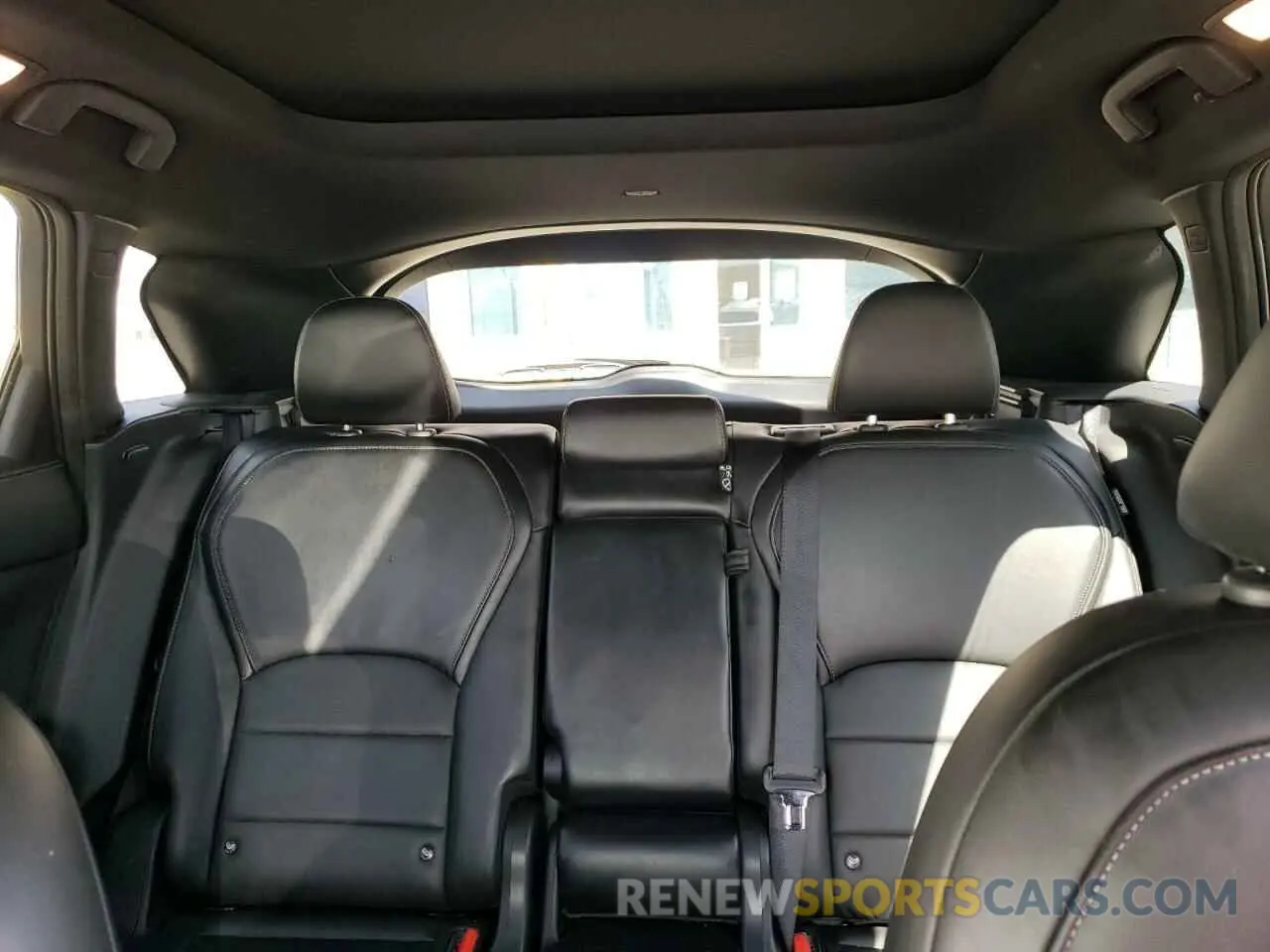 10 Photograph of a damaged car 3PCAJ5BB8MF102182 INFINITI QX50 2021