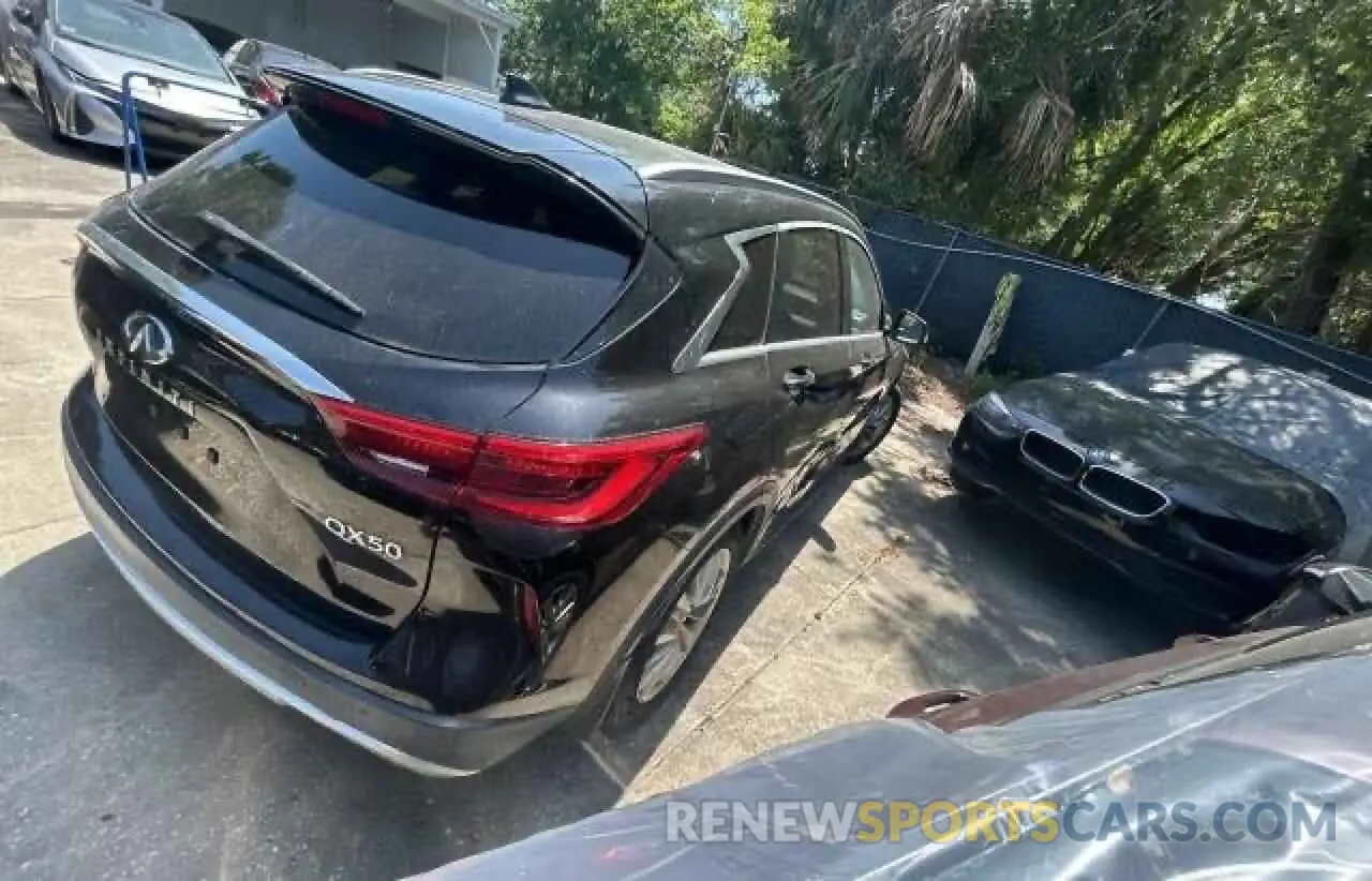 4 Photograph of a damaged car 3PCAJ5BB9MF104247 INFINITI QX50 2021