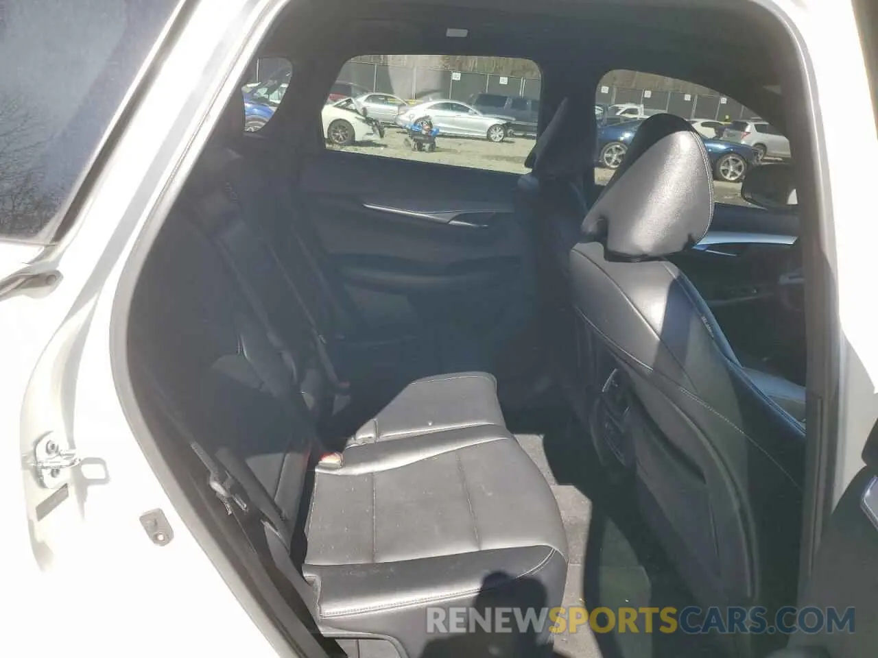 12 Photograph of a damaged car 3PCAJ5BB9MF121288 INFINITI QX50 2021