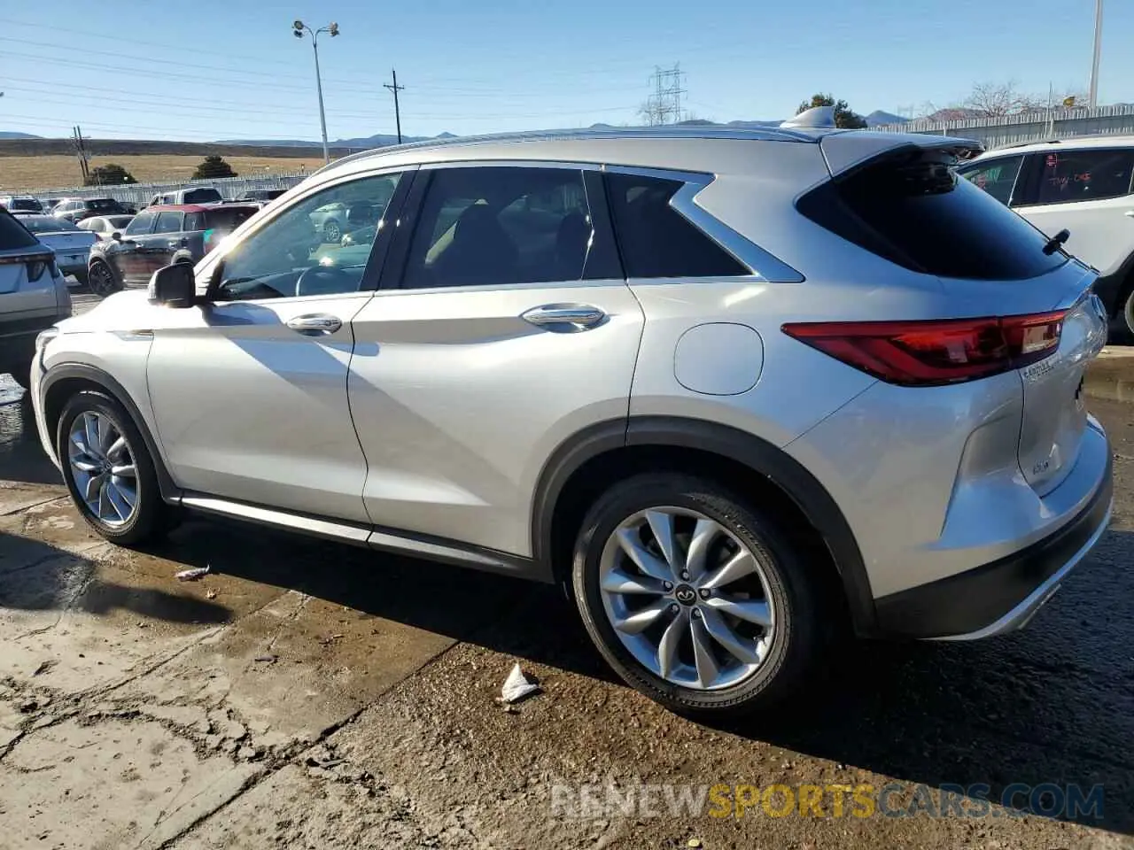 2 Photograph of a damaged car 3PCAJ5BB9MF123817 INFINITI QX50 2021