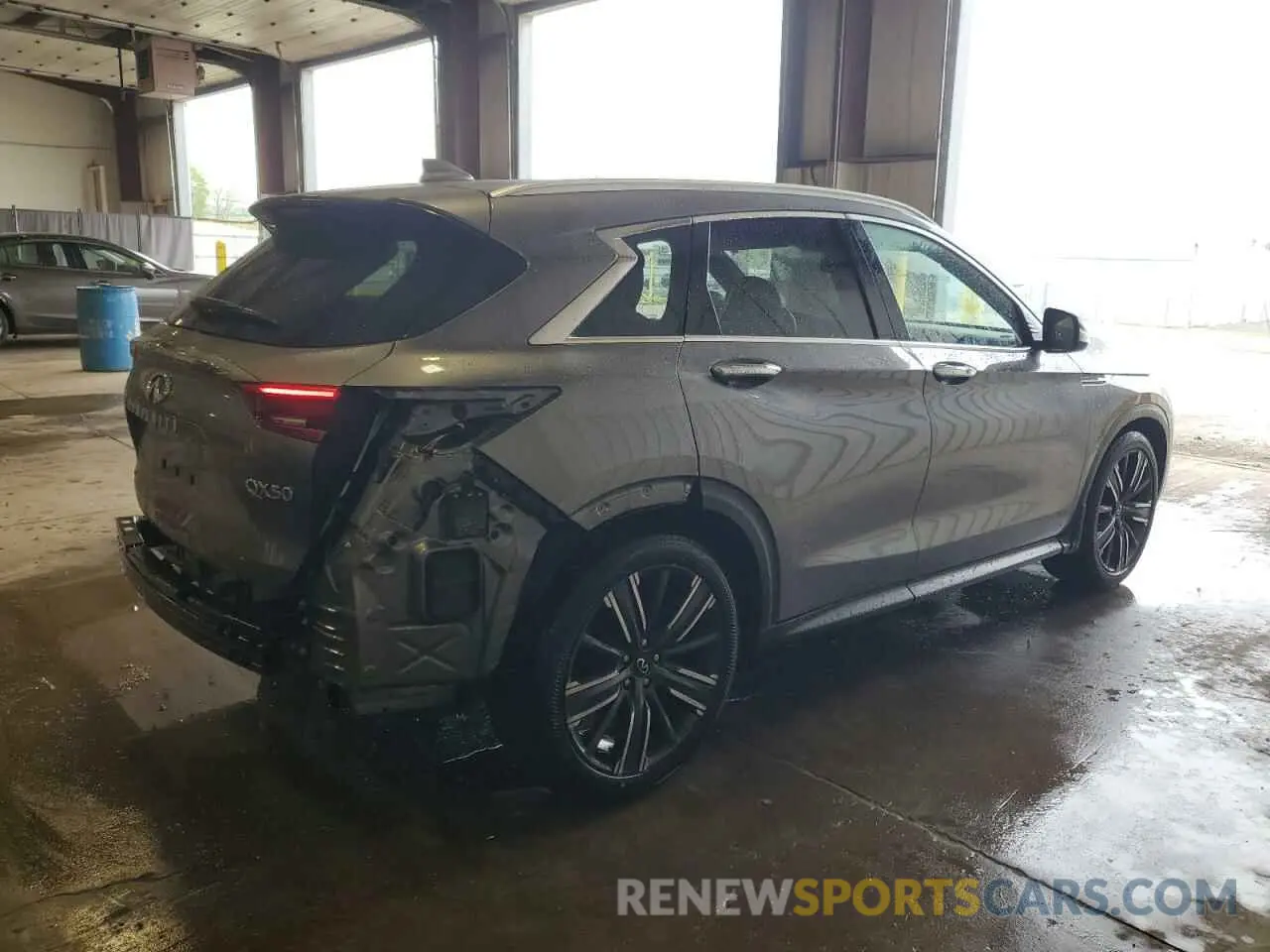 3 Photograph of a damaged car 3PCAJ5BBXMF104676 INFINITI QX50 2021