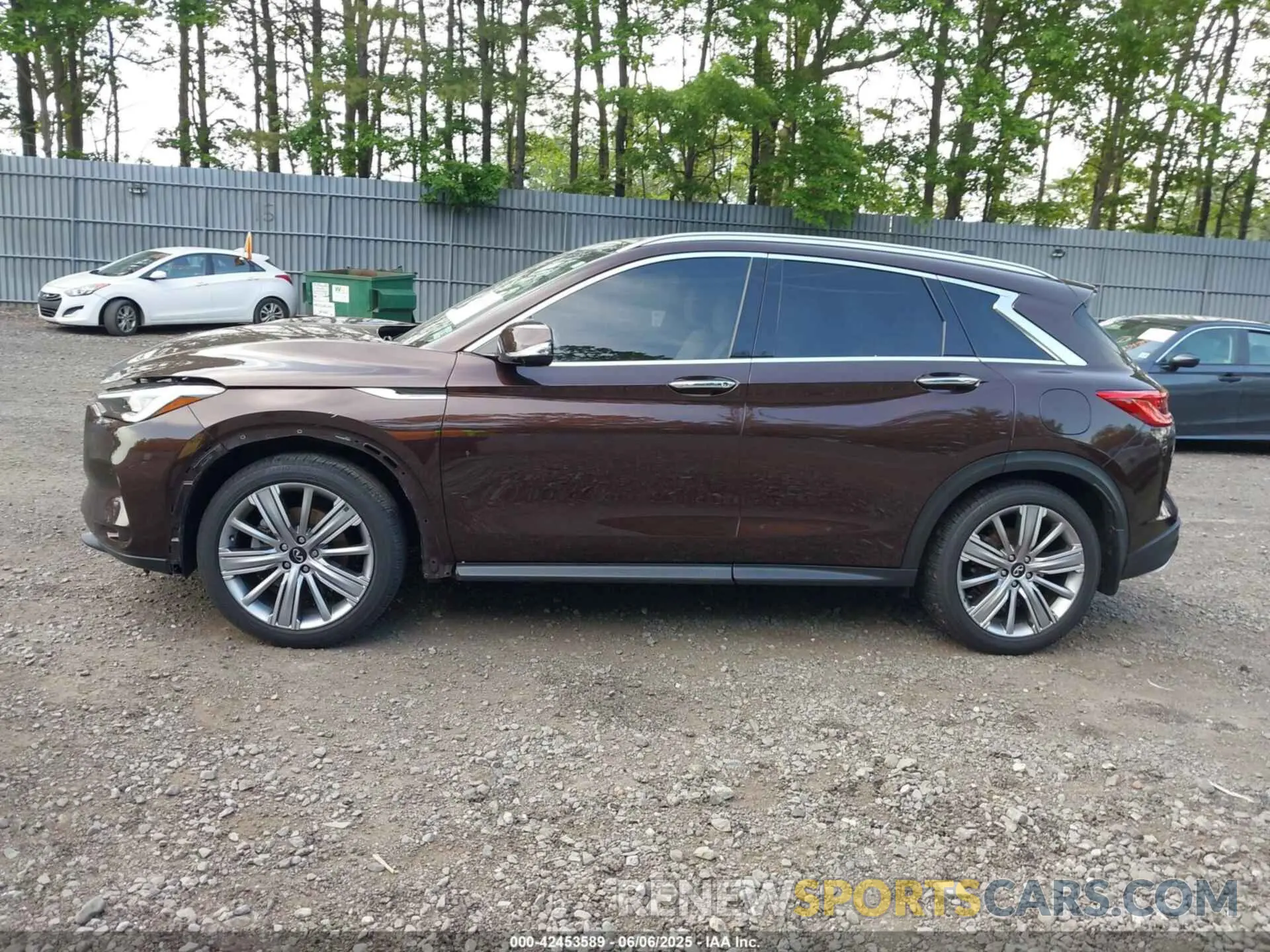 14 Photograph of a damaged car 3PCAJ5CA2MF110669 INFINITI QX50 2021