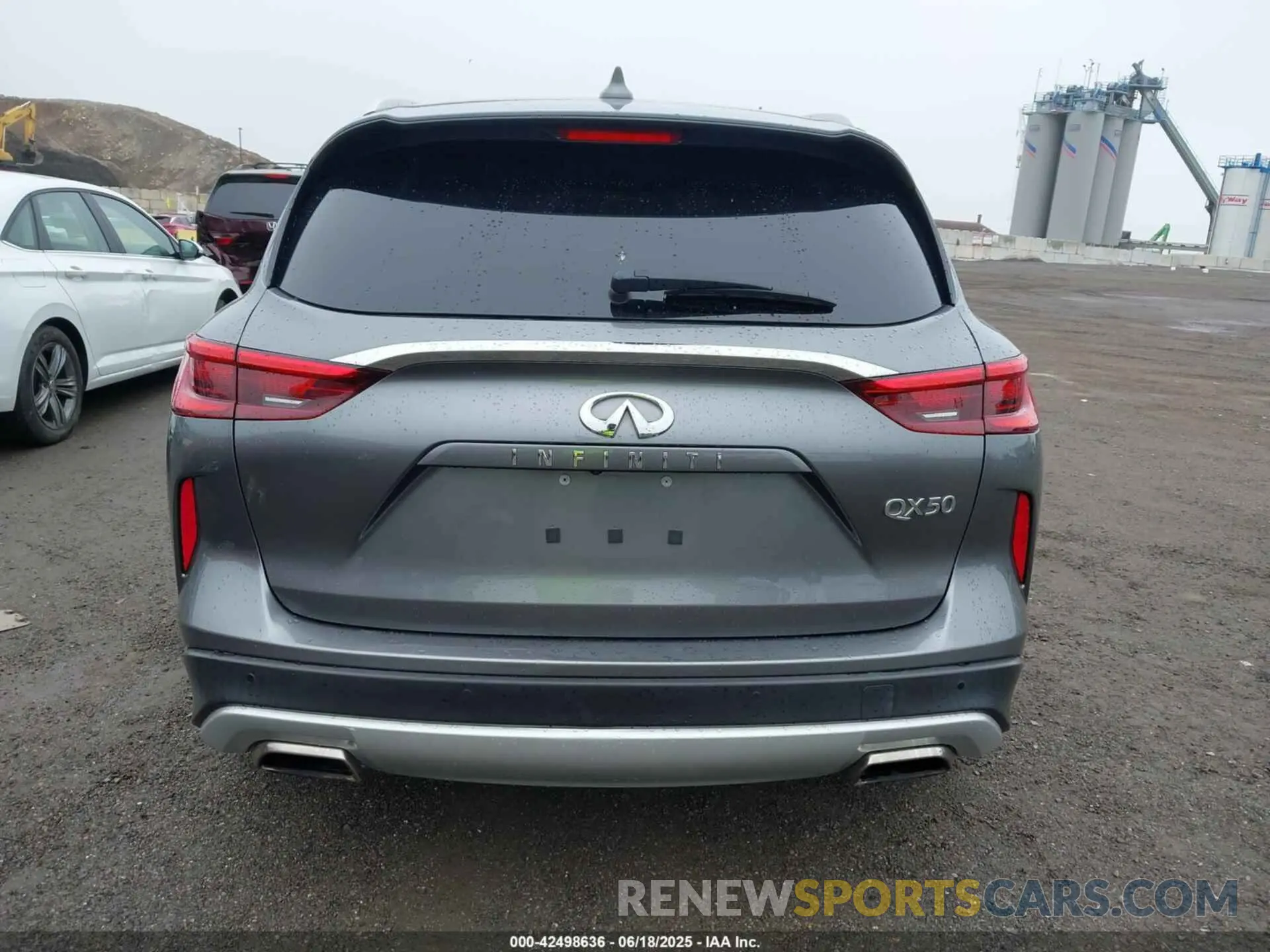 16 Photograph of a damaged car 3PCAJ5CA7MF105001 INFINITI QX50 2021