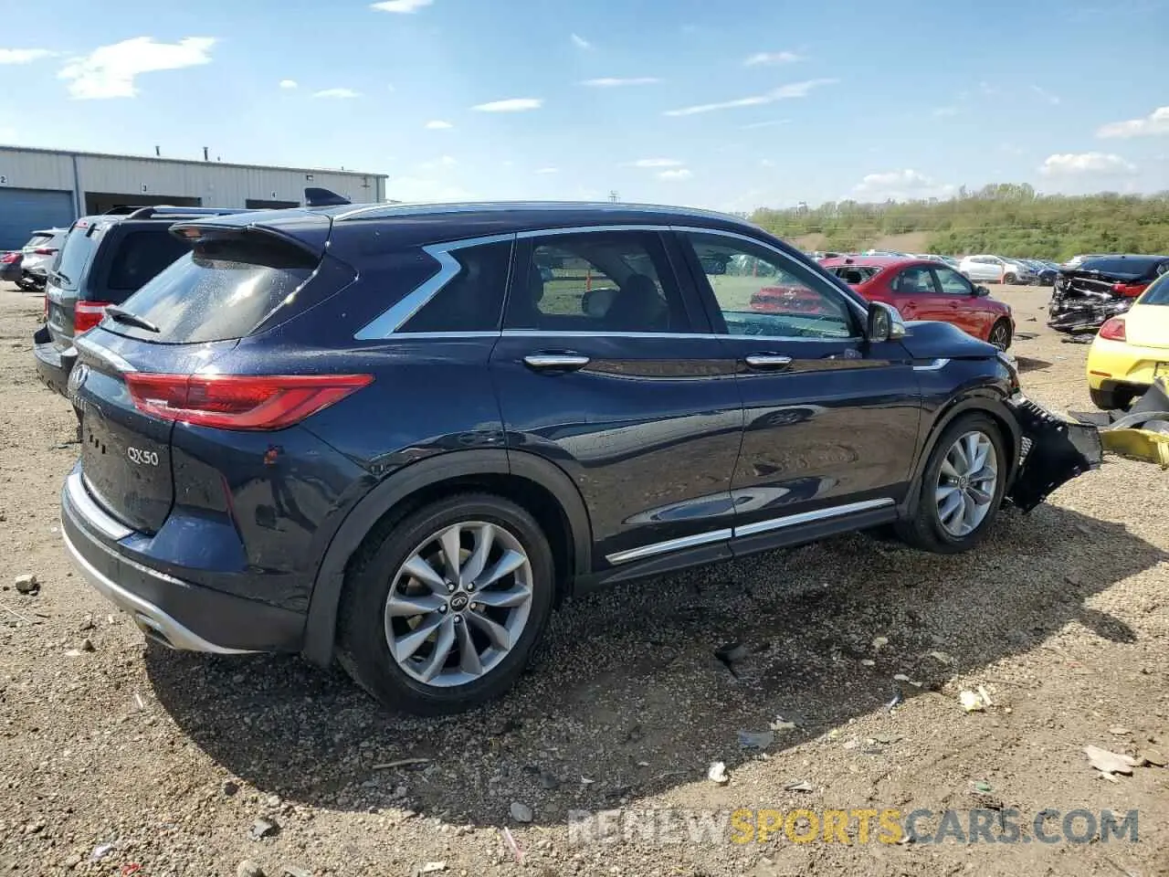 3 Photograph of a damaged car 3PCAJ5CB2MF107683 INFINITI QX50 2021