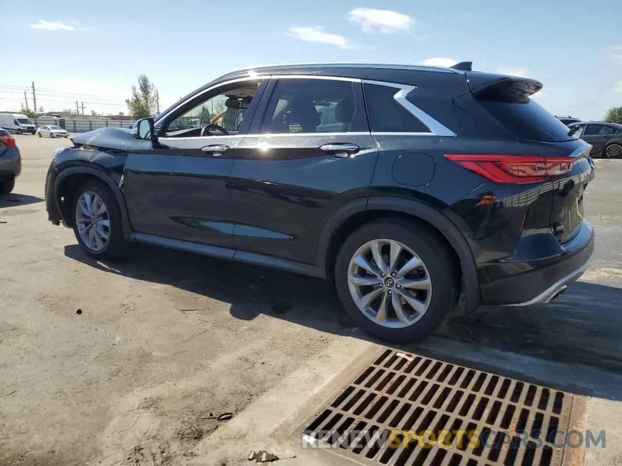 2 Photograph of a damaged car 3PCAJ5CB3MF104596 INFINITI QX50 2021