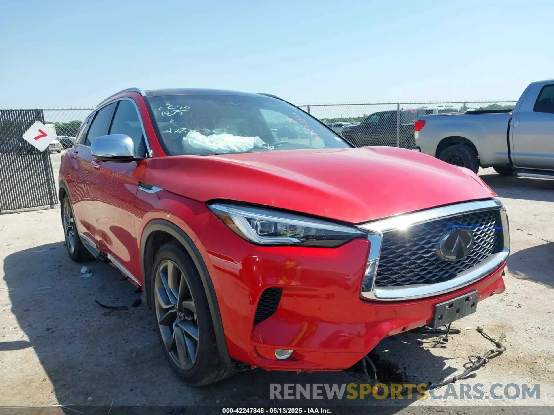1 Photograph of a damaged car 3PCAJ5DB0MF111875 INFINITI QX50 2021