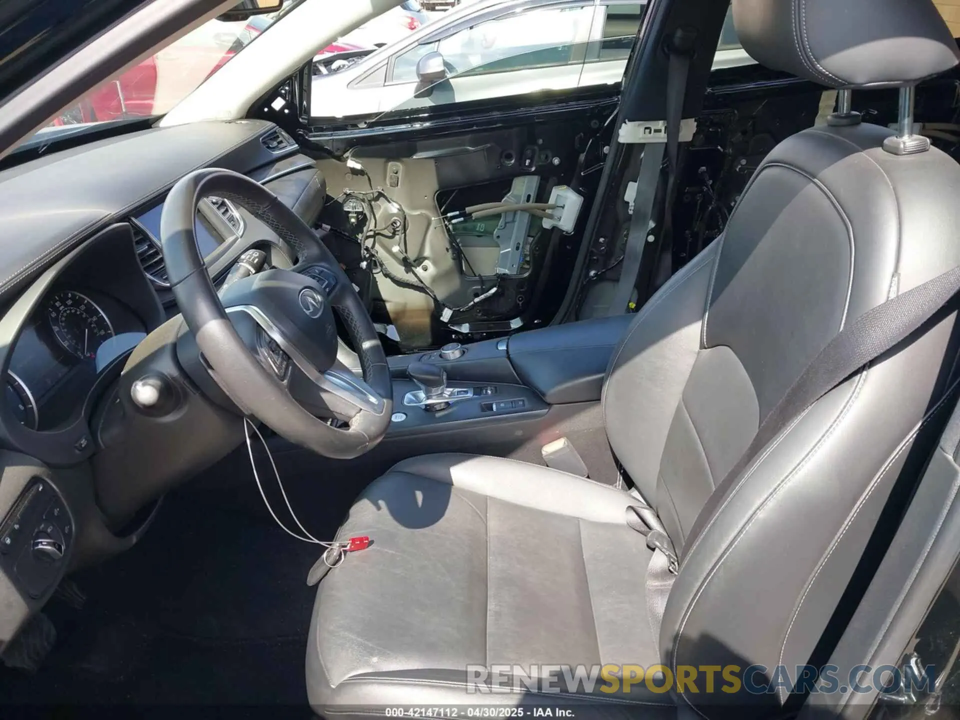 5 Photograph of a damaged car 3PCAJ5AA4NF107602 INFINITI QX50 2022