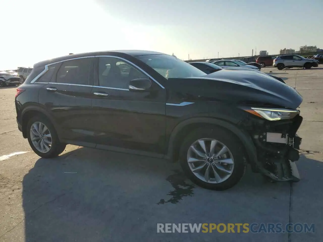 4 Photograph of a damaged car 3PCAJ5AA9NF117753 INFINITI QX50 2022