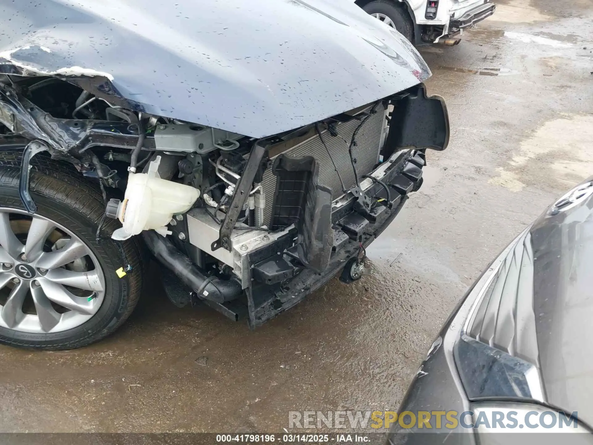 18 Photograph of a damaged car 3PCAJ5AB6NF110784 INFINITI QX50 2022