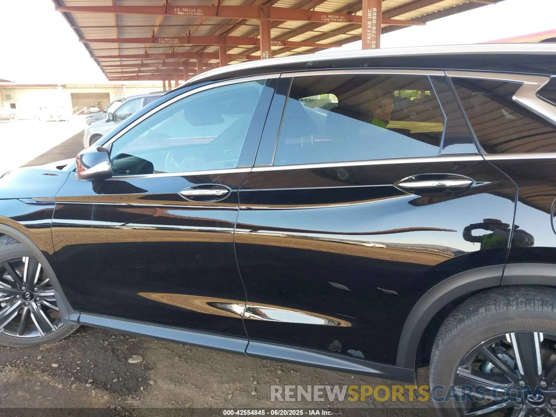 14 Photograph of a damaged car 3PCAJ5BA2NF107256 INFINITI QX50 2022