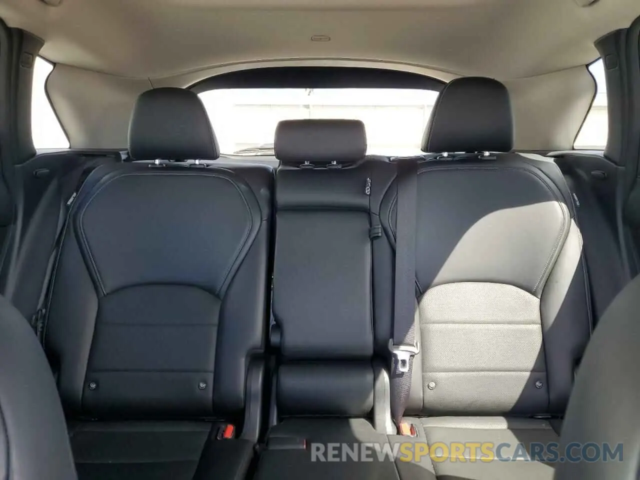 10 Photograph of a damaged car 3PCAJ5BA6NF113786 INFINITI QX50 2022