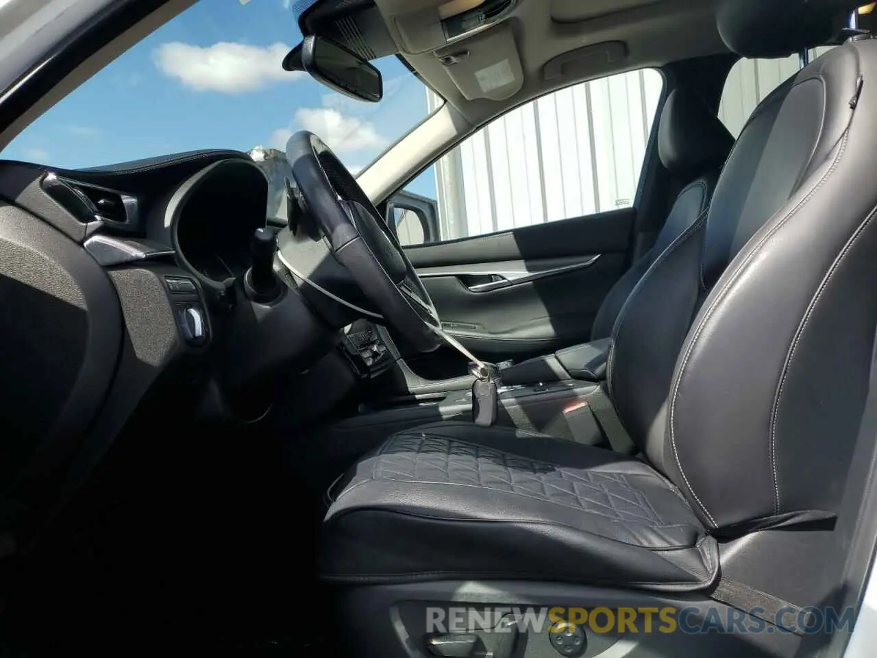 7 Photograph of a damaged car 3PCAJ5BA6NF113786 INFINITI QX50 2022