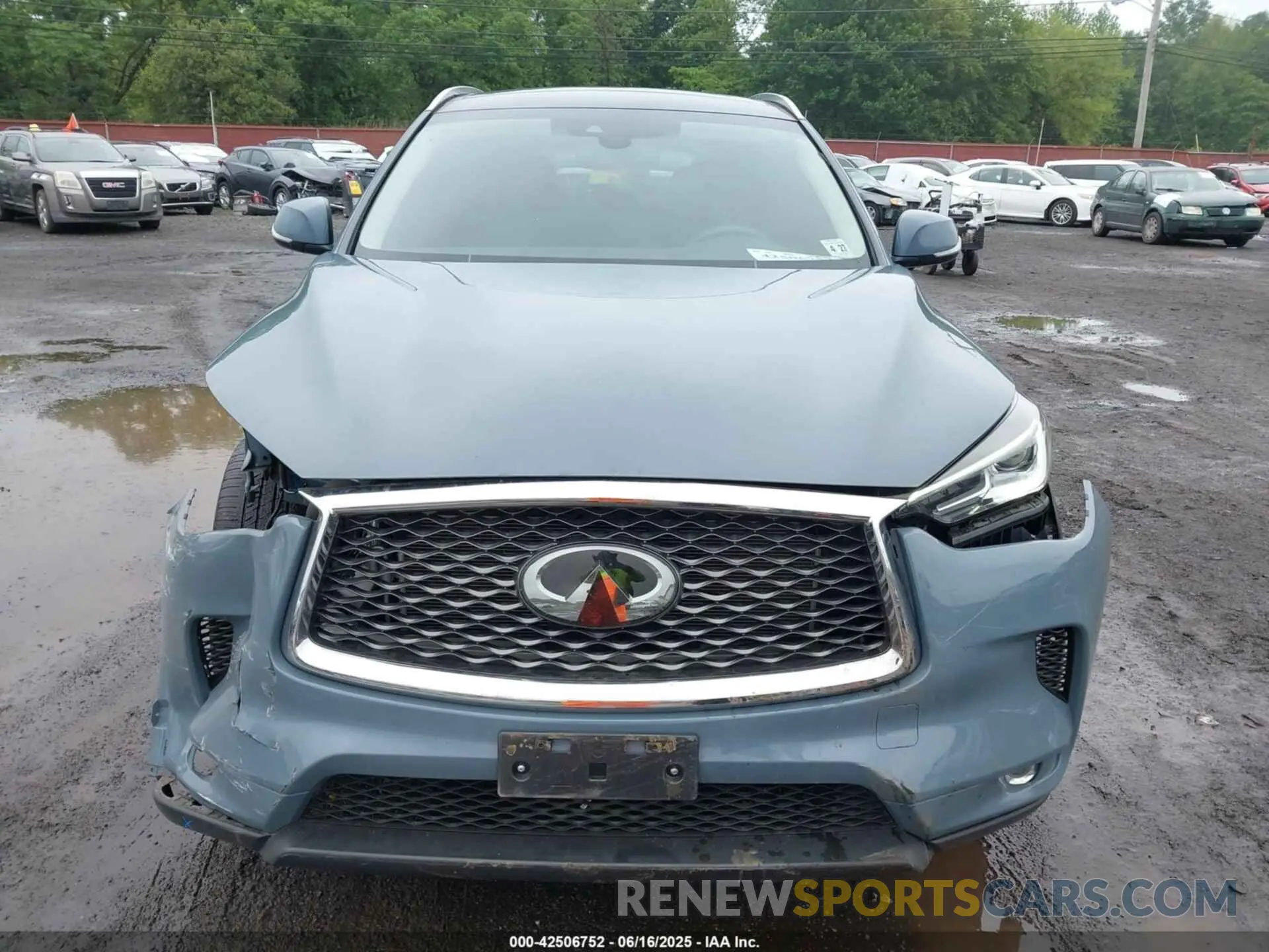 12 Photograph of a damaged car 3PCAJ5BB4NF112080 INFINITI QX50 2022