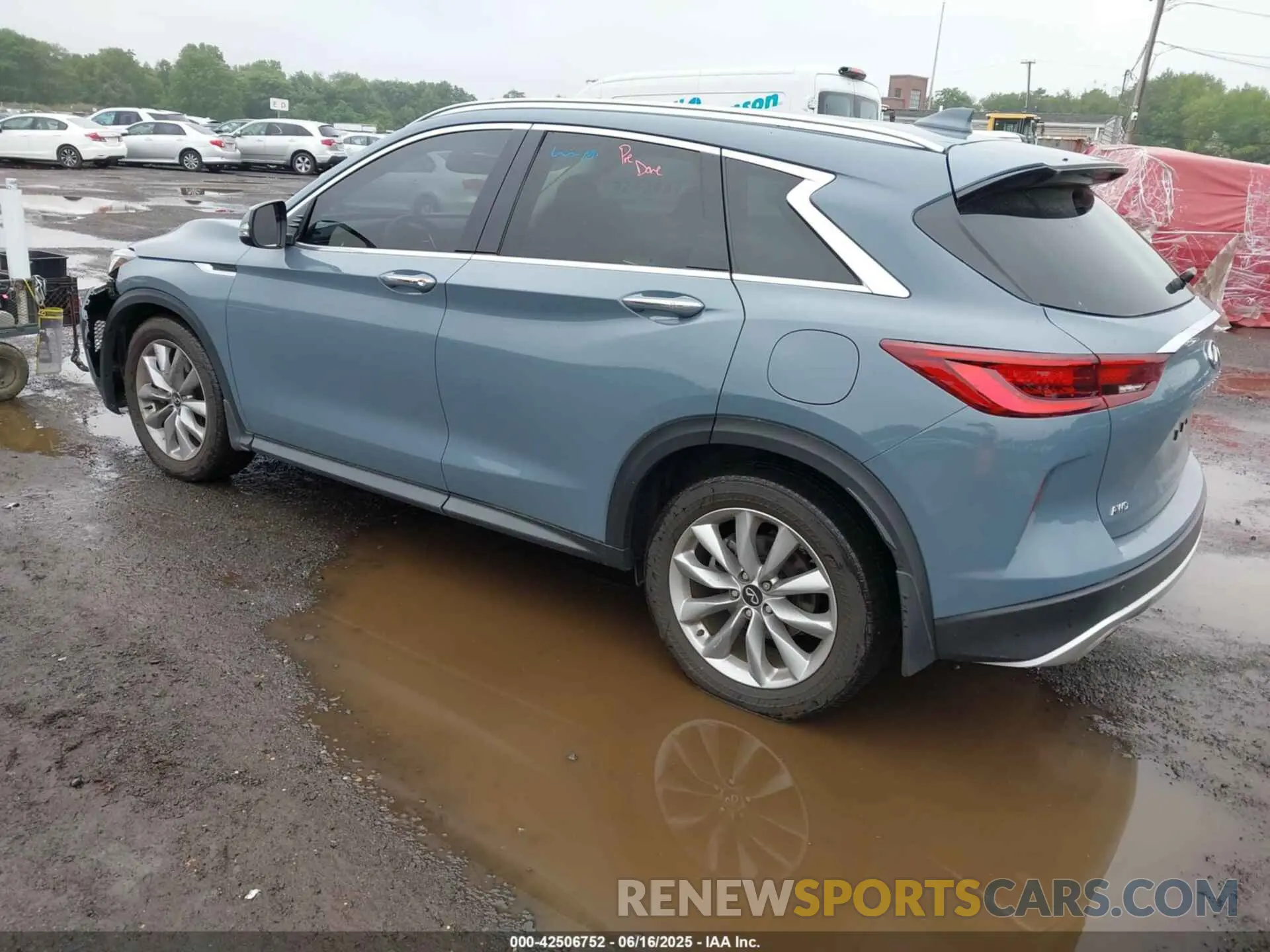 3 Photograph of a damaged car 3PCAJ5BB4NF112080 INFINITI QX50 2022