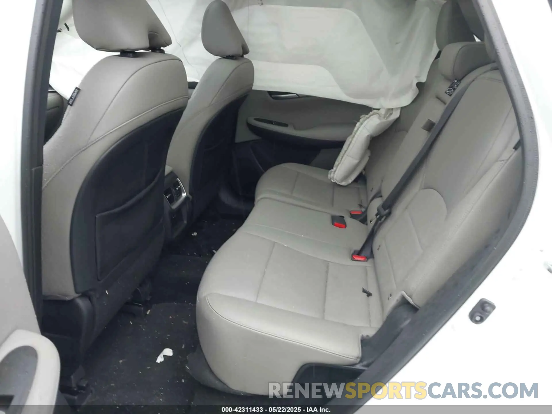 8 Photograph of a damaged car 3PCAJ5BA5PF116908 INFINITI QX50 2023