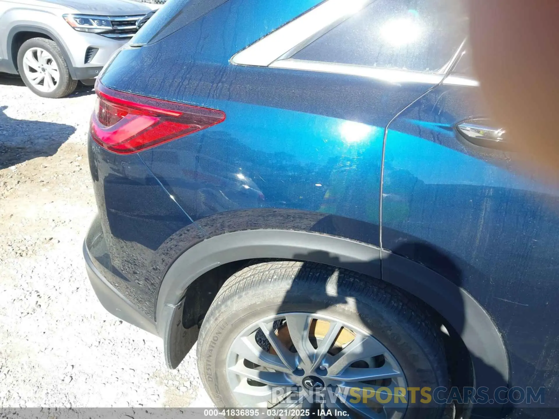 6 Photograph of a damaged car 3PCAJ5BA6PF104962 INFINITI QX50 2023