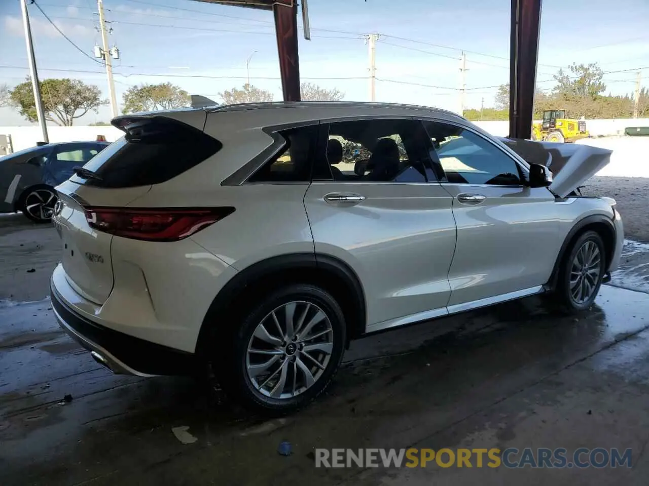 3 Photograph of a damaged car 3PCAJ5BA6PF120790 INFINITI QX50 2023