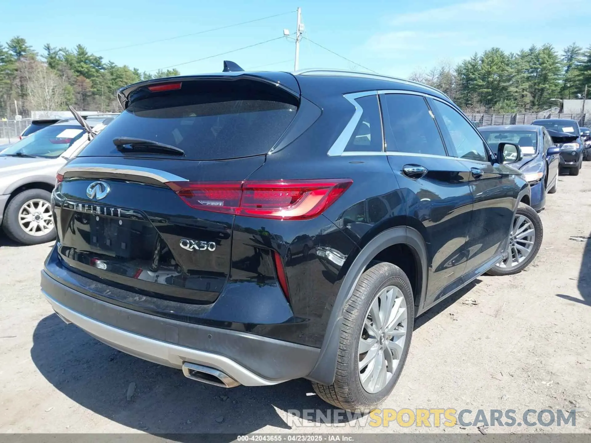 4 Photograph of a damaged car 3PCAJ5BBXPF107517 INFINITI QX50 2023