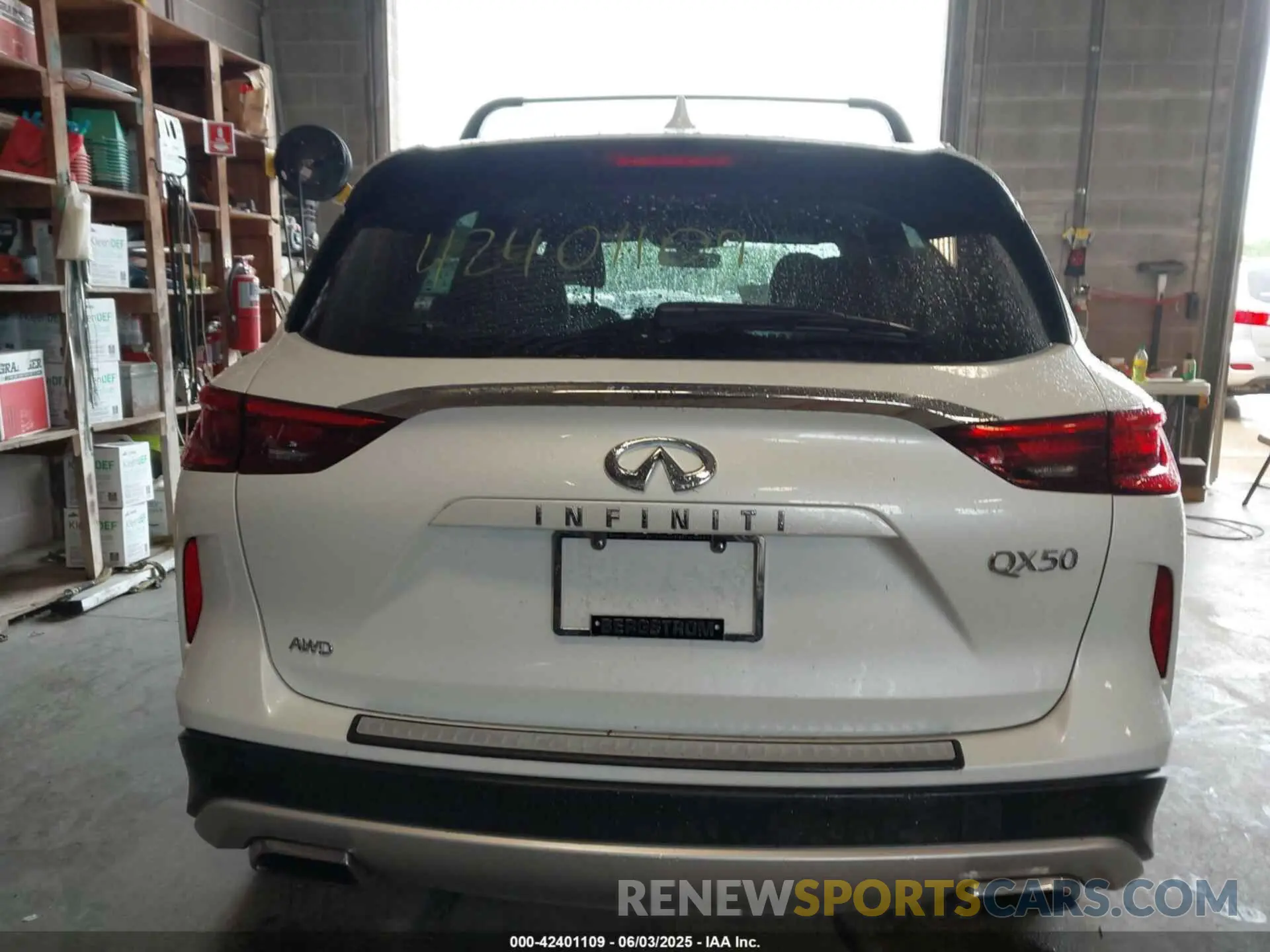 16 Photograph of a damaged car 3PCAJ5DB0PF113761 INFINITI QX50 2023