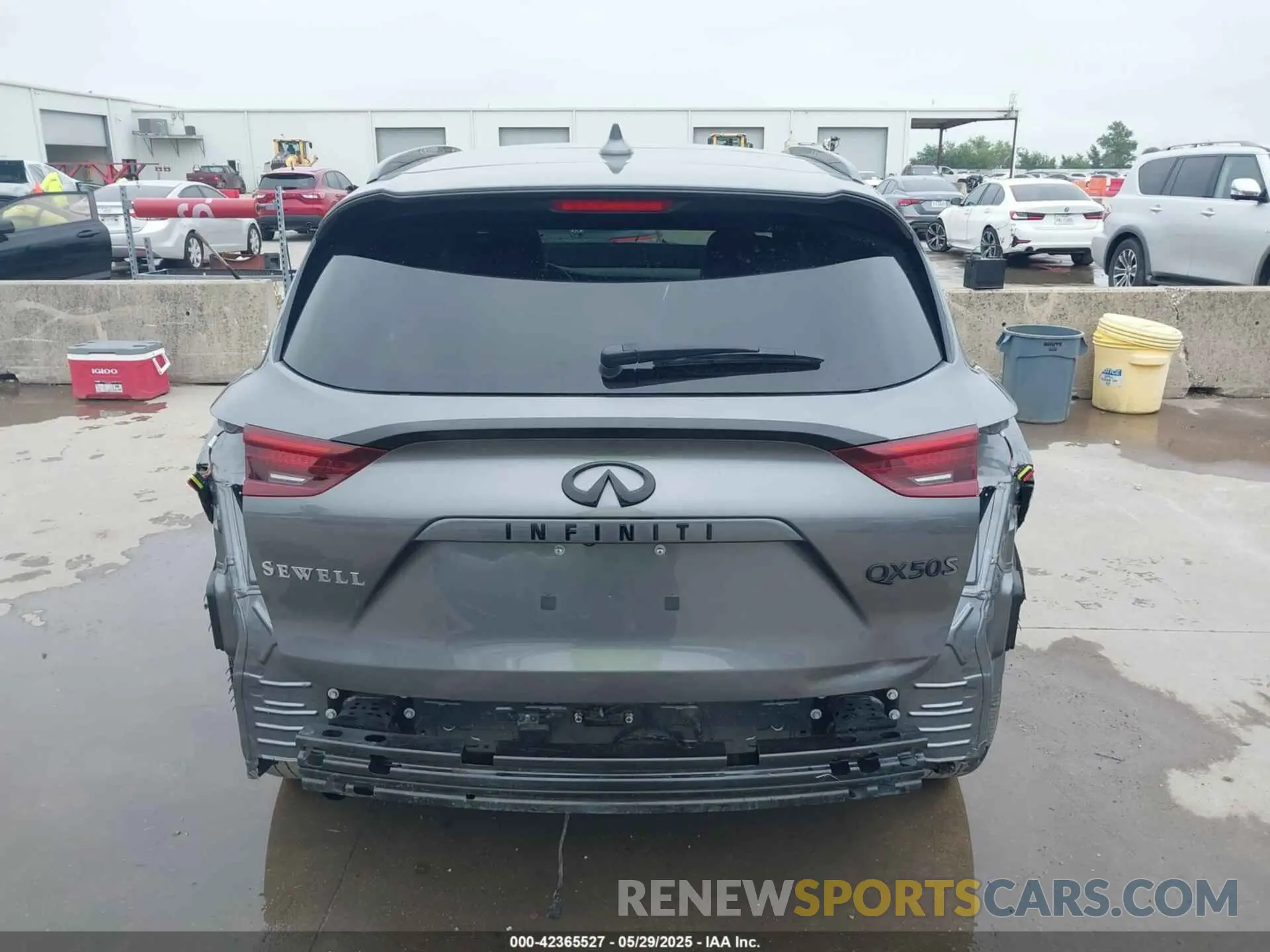 17 Photograph of a damaged car 3PCAJ5FA9PF108160 INFINITI QX50 2023