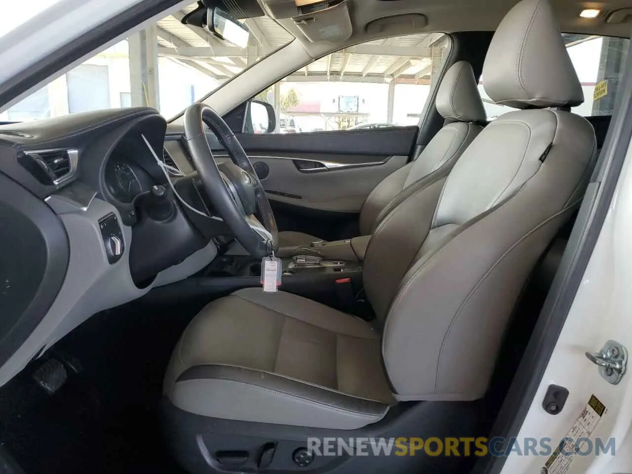 7 Photograph of a damaged car 3PCAJ5BB2RF106560 INFINITI QX50 2024