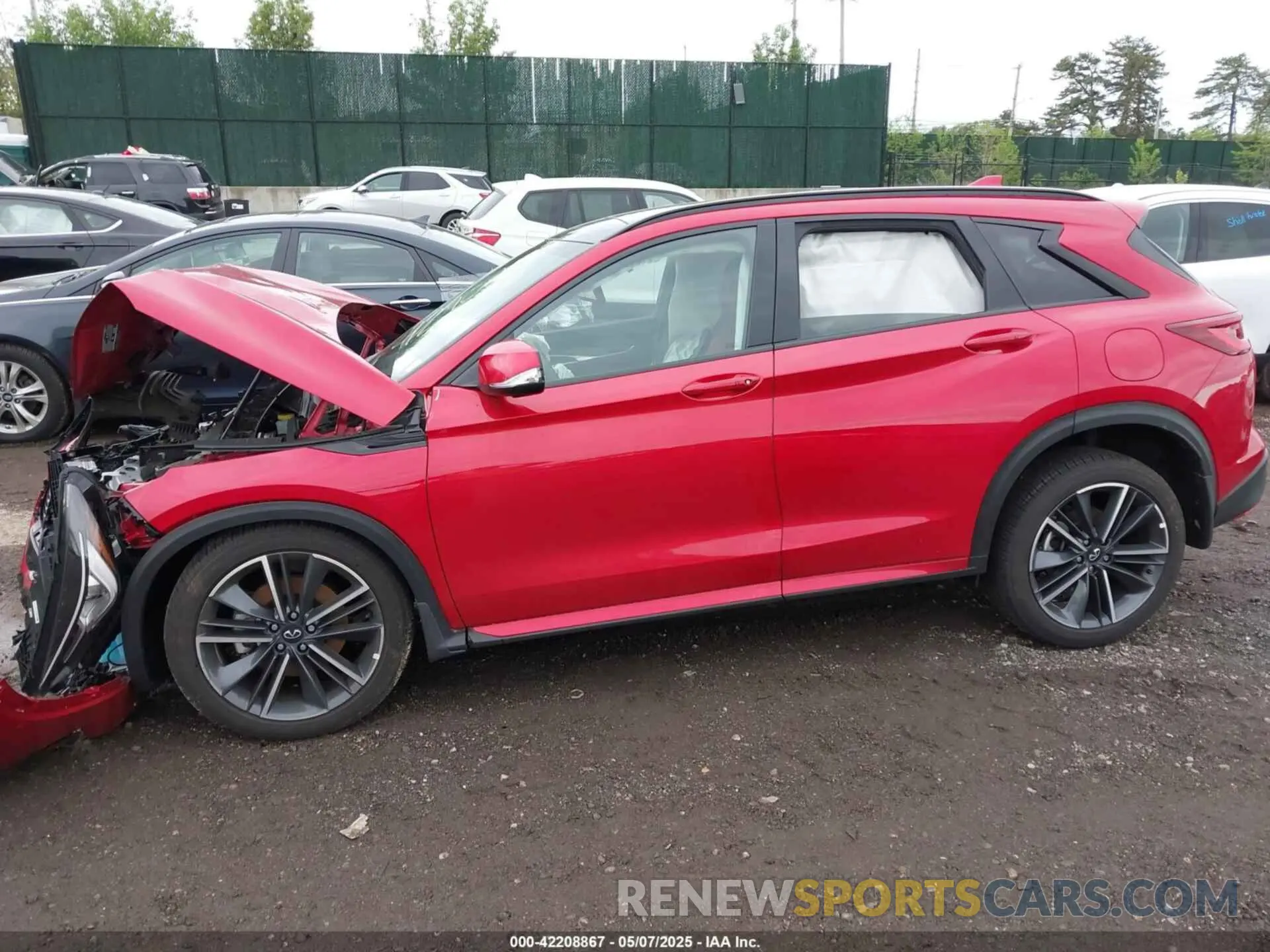 14 Photograph of a damaged car 3PCAJ5FB5SF103880 INFINITI QX50 2025