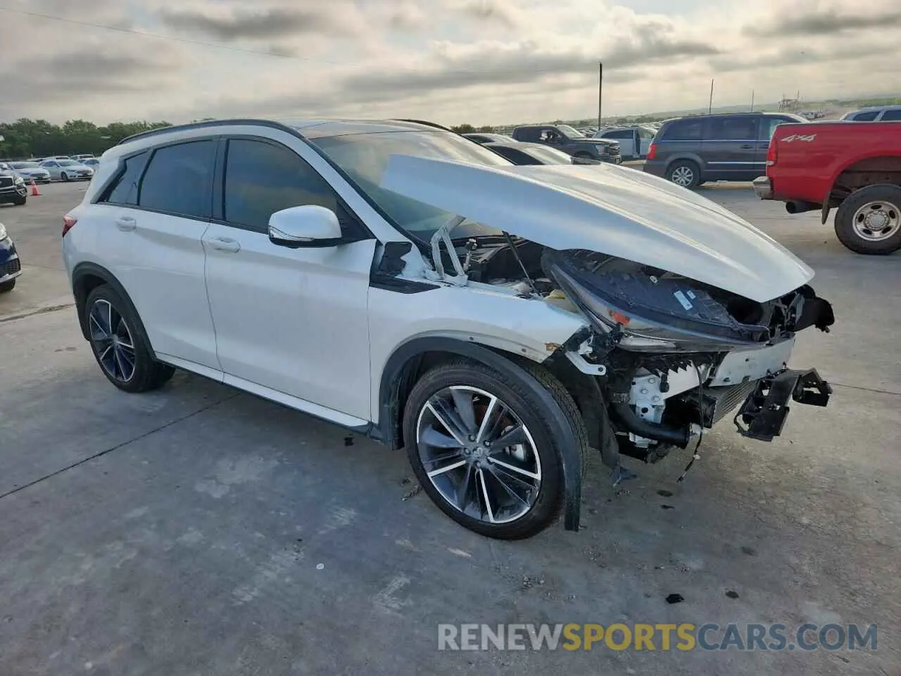 4 Photograph of a damaged car 3PCAJ5FA4PF113685 INFINITI QX50 SPORT 2023