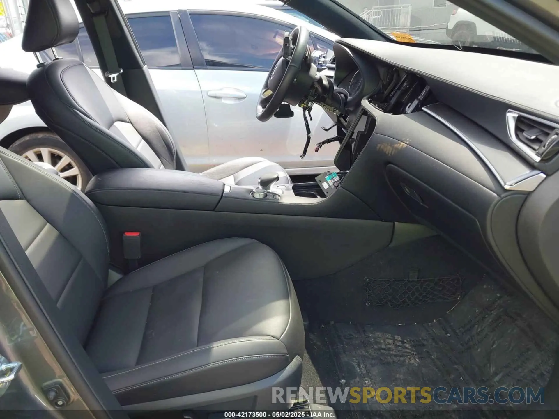 5 Photograph of a damaged car 3PCAJ5J30NF103144 INFINITI QX55 2022