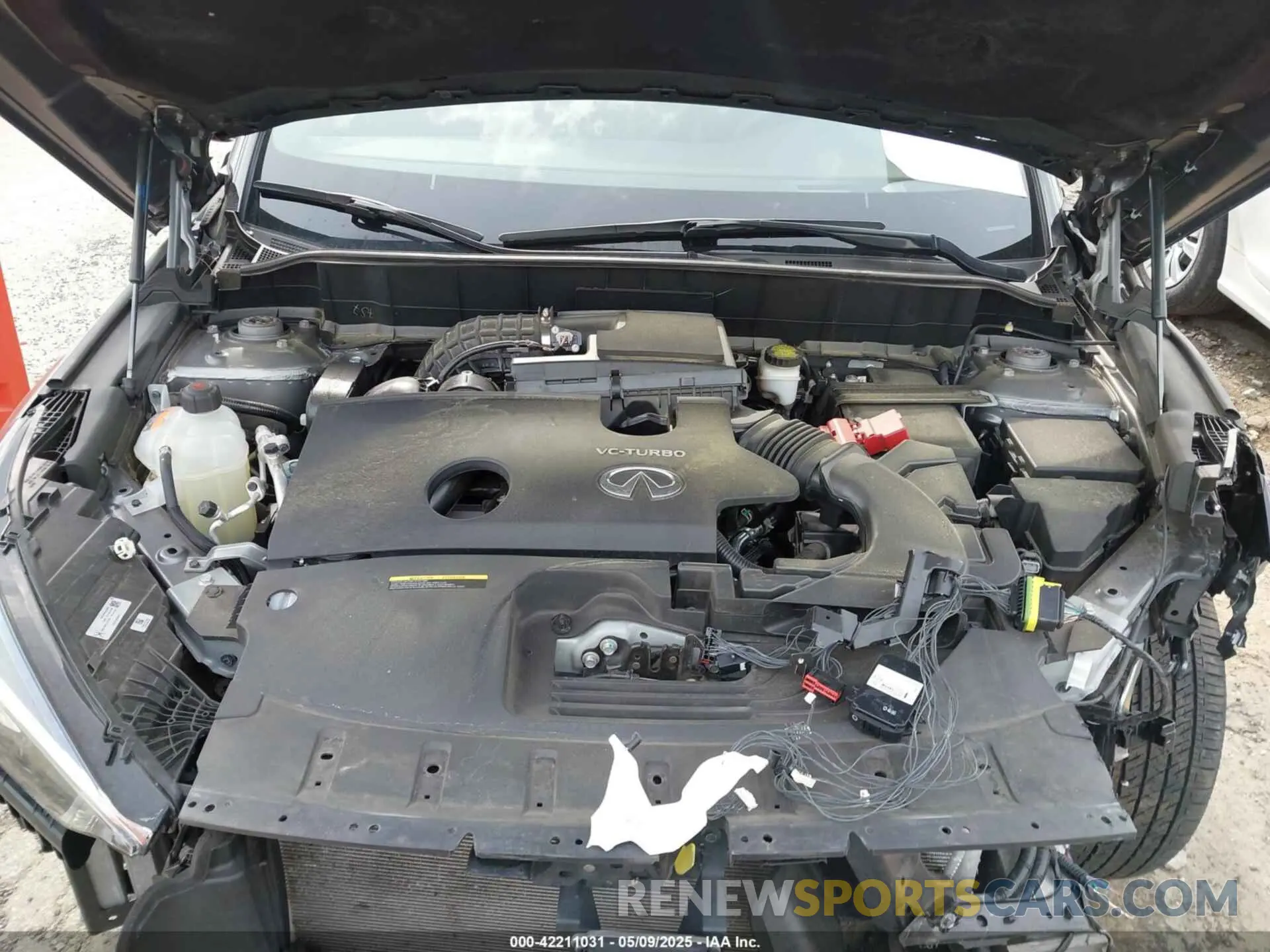 10 Photograph of a damaged car 3PCAJ5L39NF103964 INFINITI QX55 2022