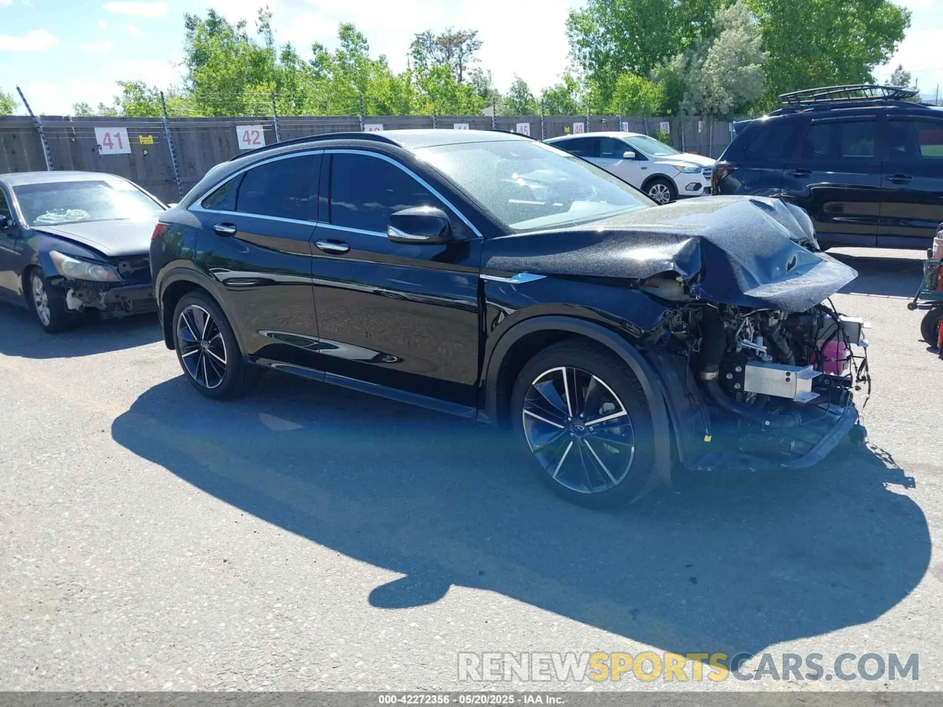 1 Photograph of a damaged car 3PCAJ5JR3PF115182 INFINITI QX55 2023