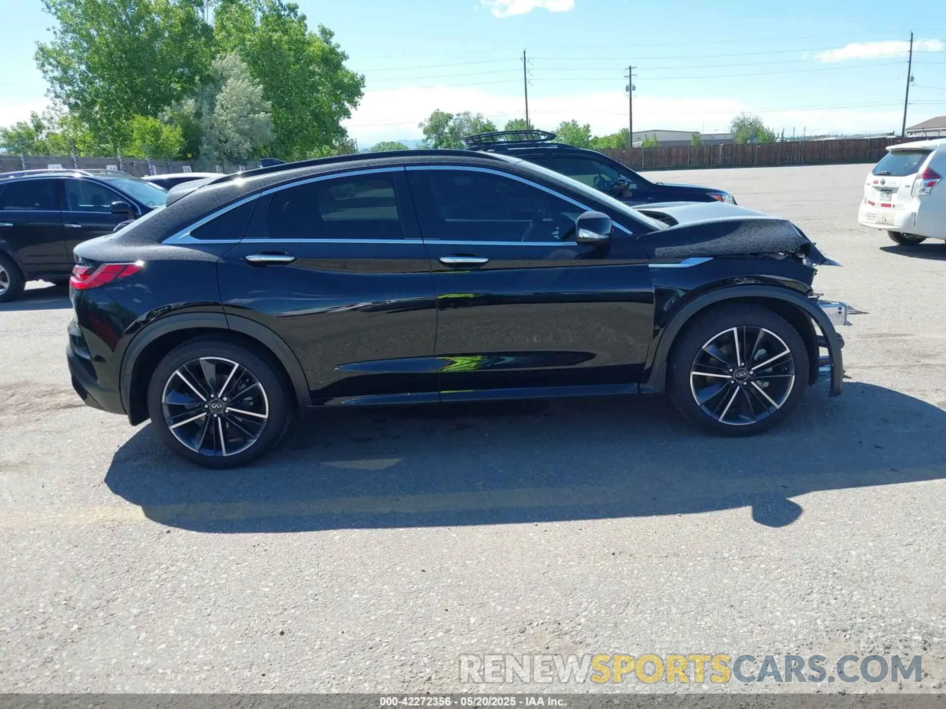 14 Photograph of a damaged car 3PCAJ5JR3PF115182 INFINITI QX55 2023