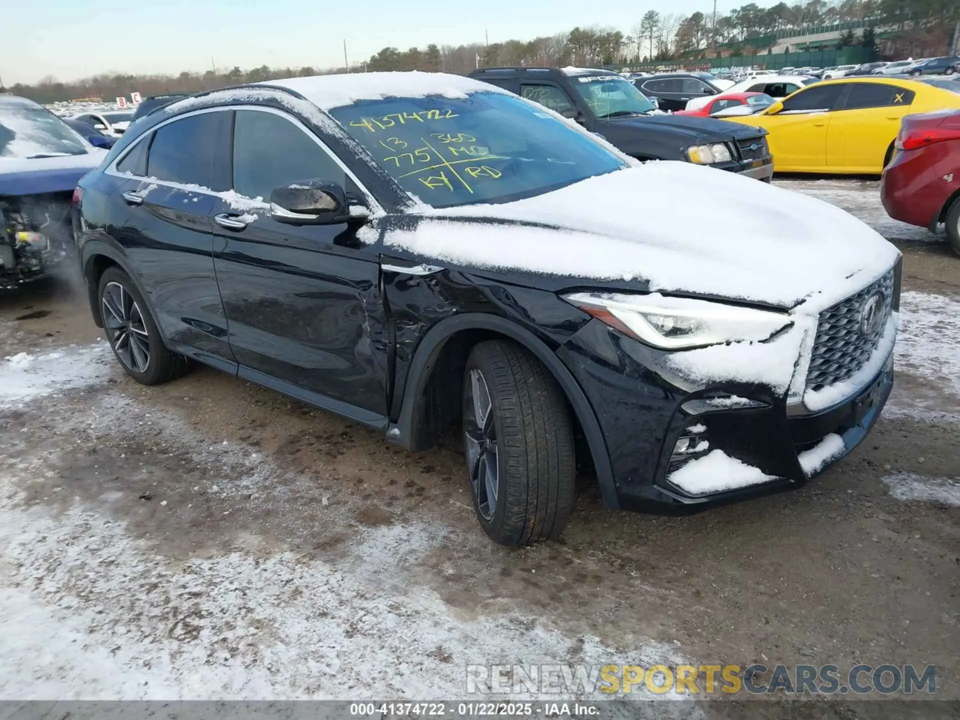 1 Photograph of a damaged car 3PCAJ5KR1PF114918 INFINITI QX55 2023