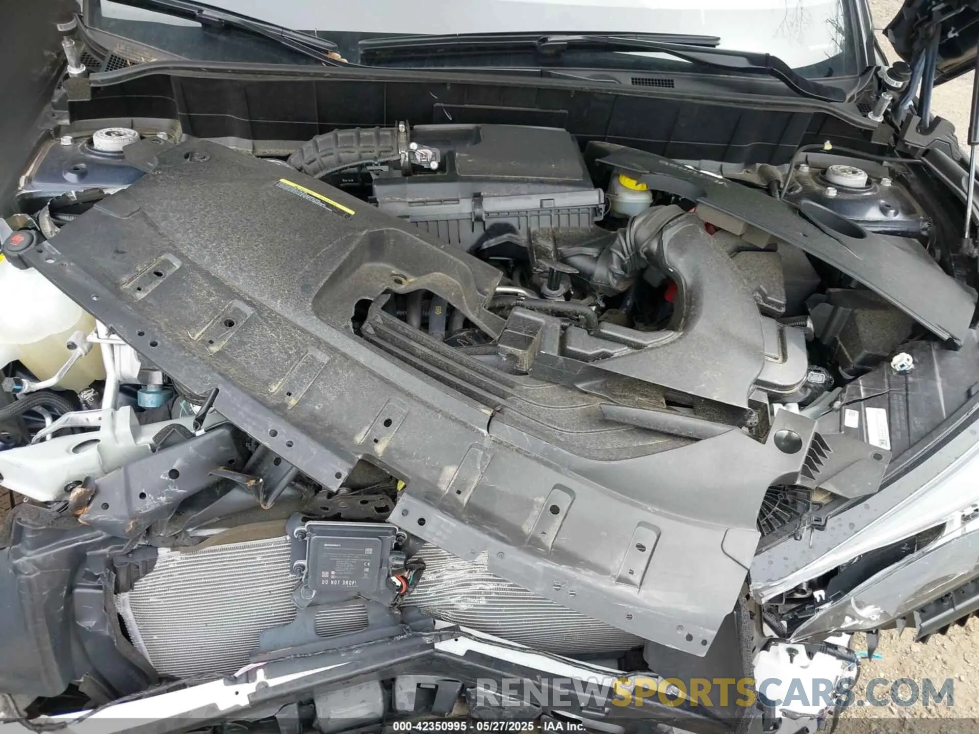 10 Photograph of a damaged car 3PCAJ5JR4SF100585 INFINITI QX55 2025