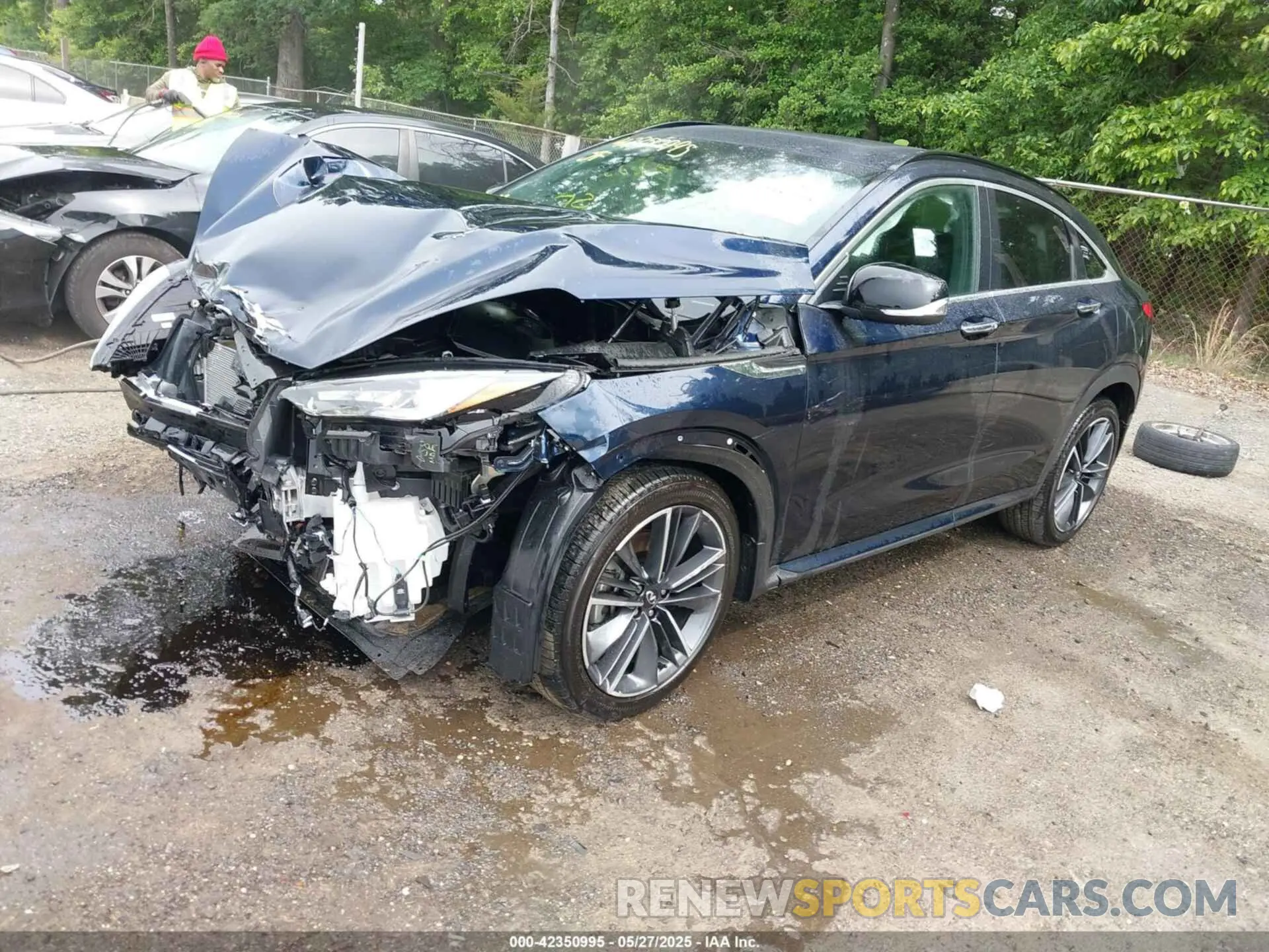 2 Photograph of a damaged car 3PCAJ5JR4SF100585 INFINITI QX55 2025