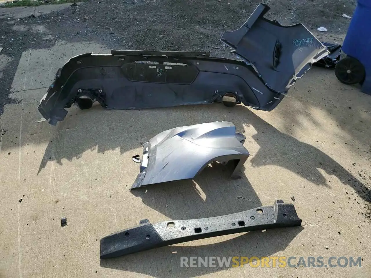 13 Photograph of a damaged car 3PCAJ5KR9PF102225 INFINITI QX55 ESSEN 2023