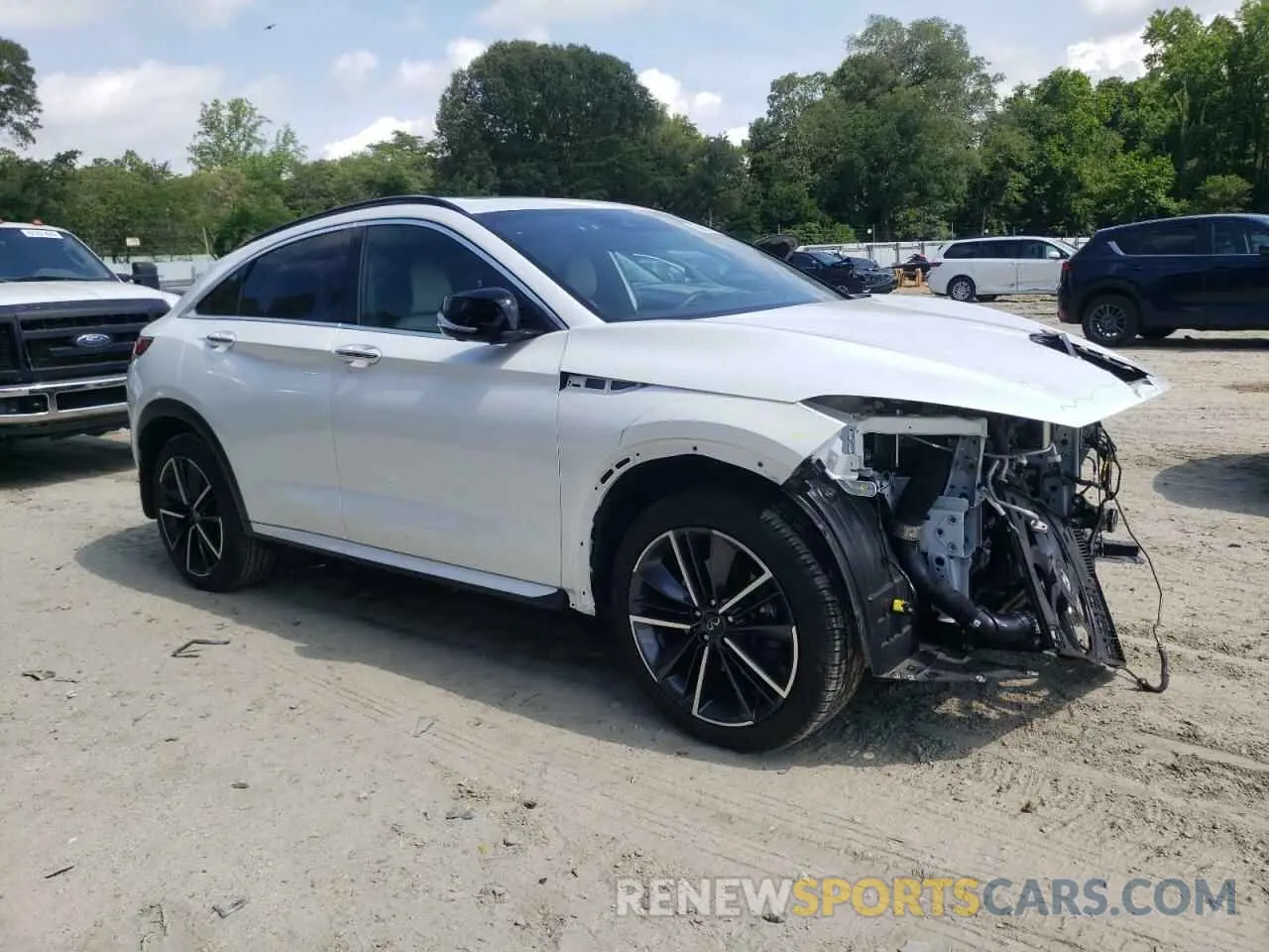 4 Photograph of a damaged car 3PCAJ5KR3RF109092 INFINITI QX55 ESSEN 2024