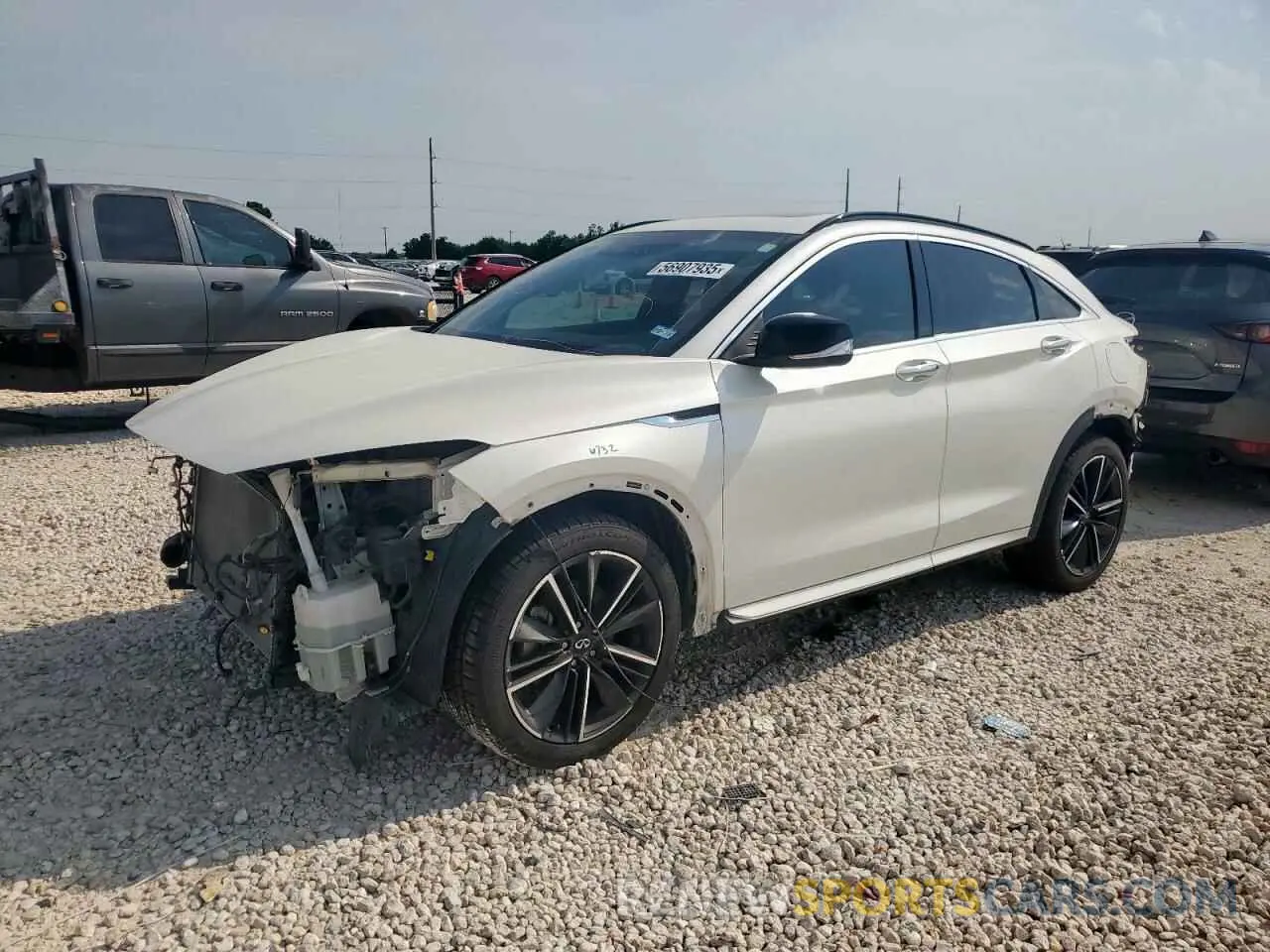 1 Photograph of a damaged car 3PCAJ5J38NF104137 INFINITI QX55 LUXE 2022