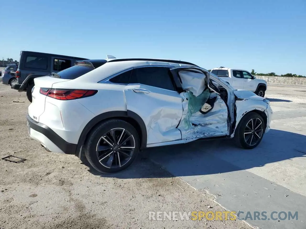 3 Photograph of a damaged car 3PCAJ5JR4PF118379 INFINITI QX55 LUXE 2023