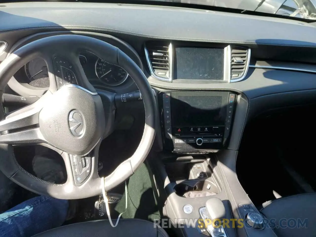 8 Photograph of a damaged car 3PCAJ5JR9PF118376 INFINITI QX55 LUXE 2023
