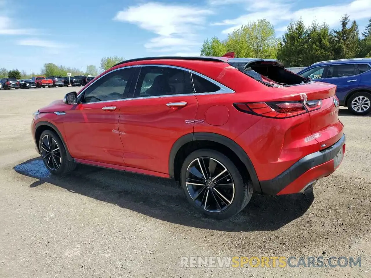 2 Photograph of a damaged car 3PCAJ5L31NF104767 INFINITI QX55 SENSO 2022