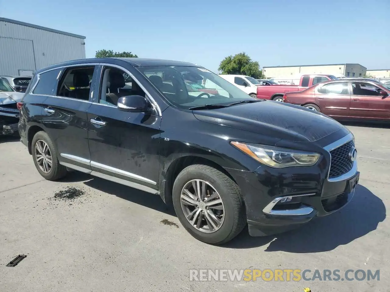 4 Photograph of a damaged car 5N1DL0MM0KC508181 INFINITI QX60 2019