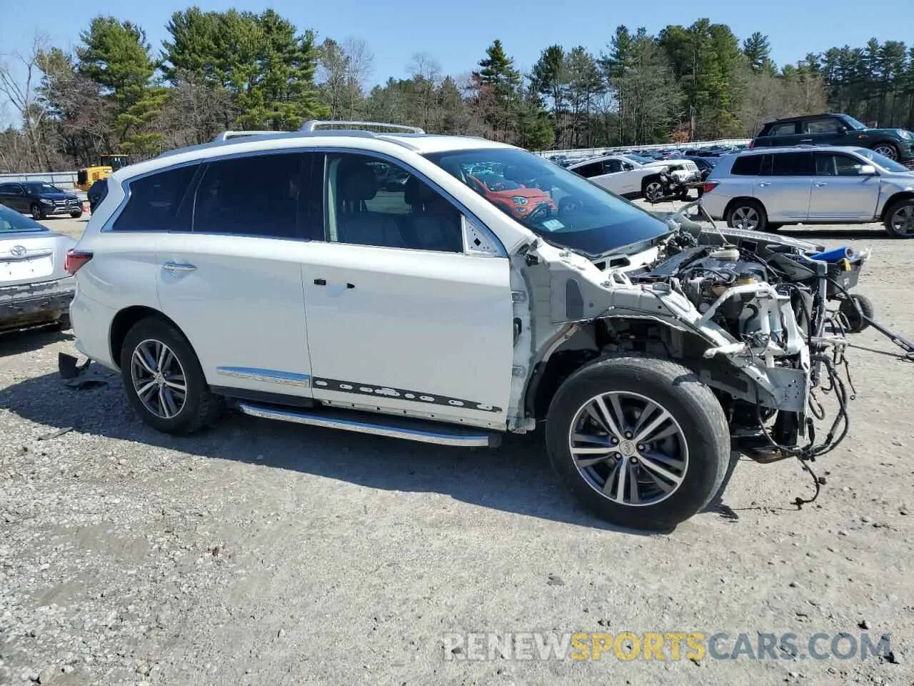 4 Photograph of a damaged car 5N1DL0MM0KC515907 INFINITI QX60 2019